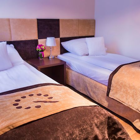 Boutique Hotel'S III Pilsudskiego Łódź Dış mekan fotoğraf